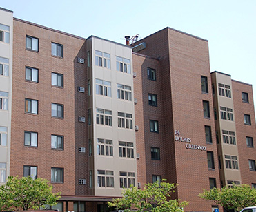 holmes-greenway thumb